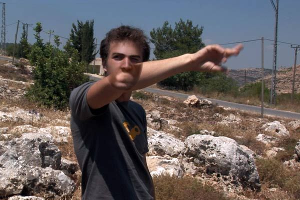 Fotoğraf Avi Mograbi