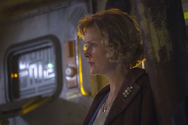Doctor Who (2005) : Fotoğraf Claire Skinner