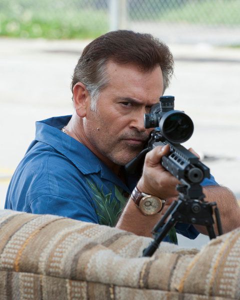 Burn Notice : Fotoğraf Bruce Campbell