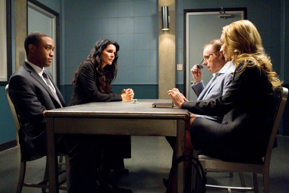 Rizzoli & Isles : Fotoğraf Angie Harmon, Lee Thompson Young, Peter Bogdanovich
