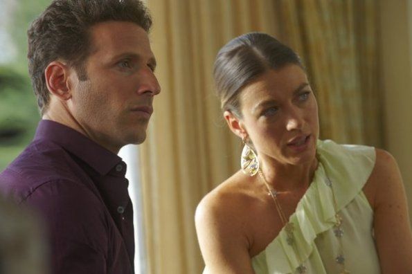 Royal Pains : Fotoğraf Natalie Zea, Mark Feuerstein