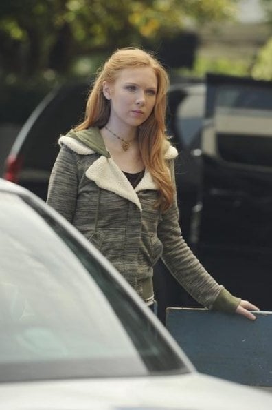 Castle : Fotoğraf Molly C. Quinn