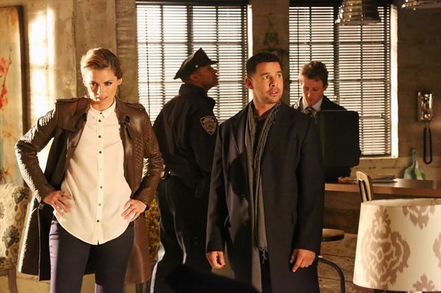 Castle : Fotoğraf Jon Huertas, Stana Katic