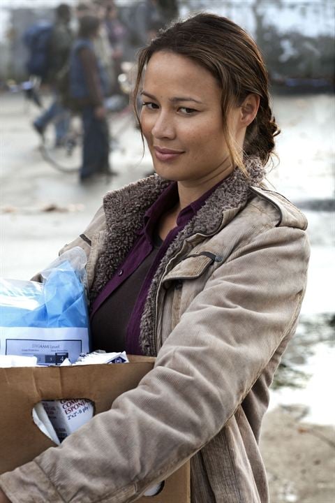 Fotoğraf Moon Bloodgood