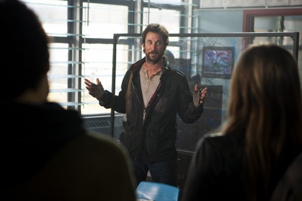 Falling Skies : Fotoğraf Noah Wyle