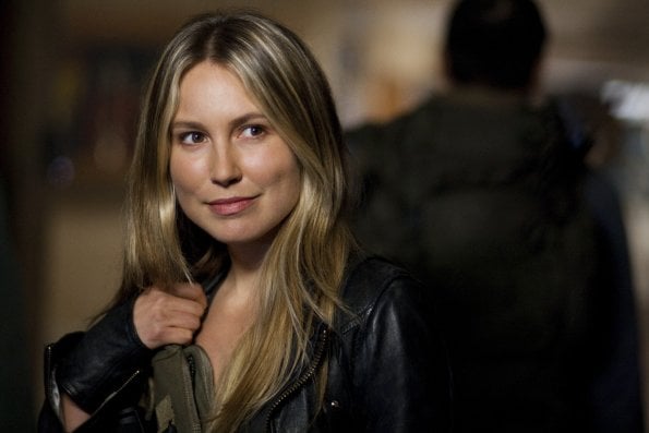 Falling Skies : Fotoğraf Sarah Carter