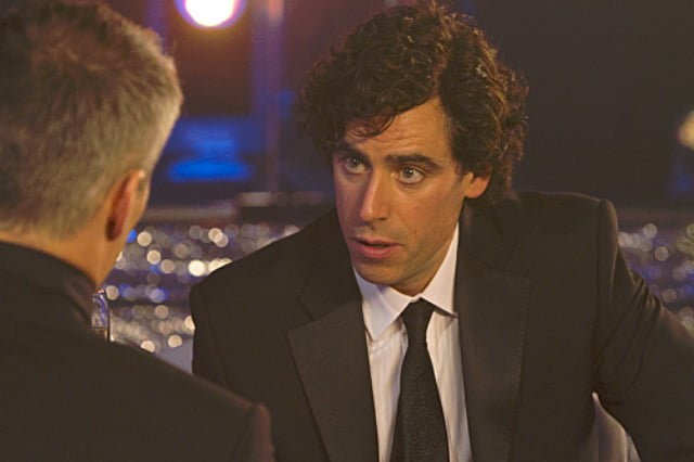 Episodes : Fotoğraf Stephen Mangan