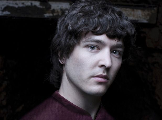 Merlin : Fotoğraf Alexander Vlahos