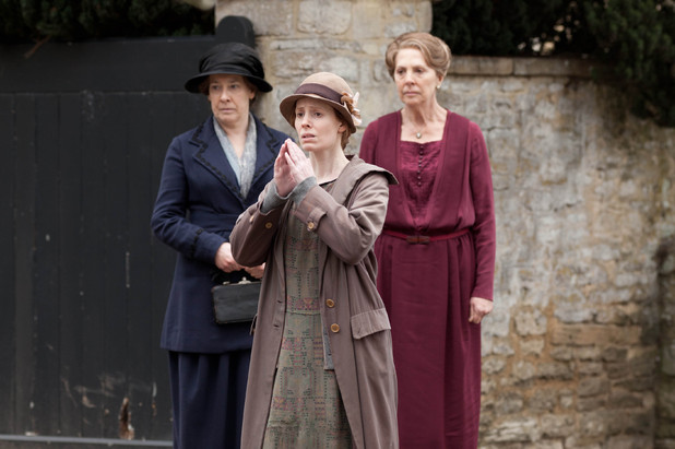 Downton Abbey : Fotoğraf Phyllis Logan, Amy Nuttall, Maggie Smith