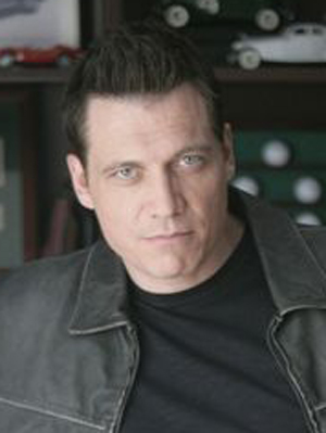 Afiş Holt McCallany