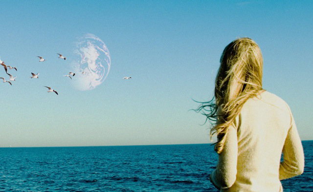 Another Earth : Fotoğraf Mike Cahill, Brit Marling