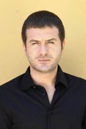 Afiş Arda Öziri