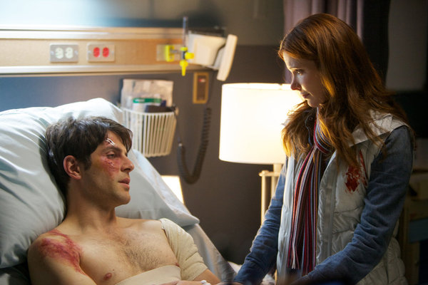 Grimm : Fotoğraf Elizabeth Tulloch, David Giuntoli