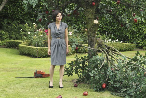 Once Upon a Time : Fotoğraf Lana Parrilla