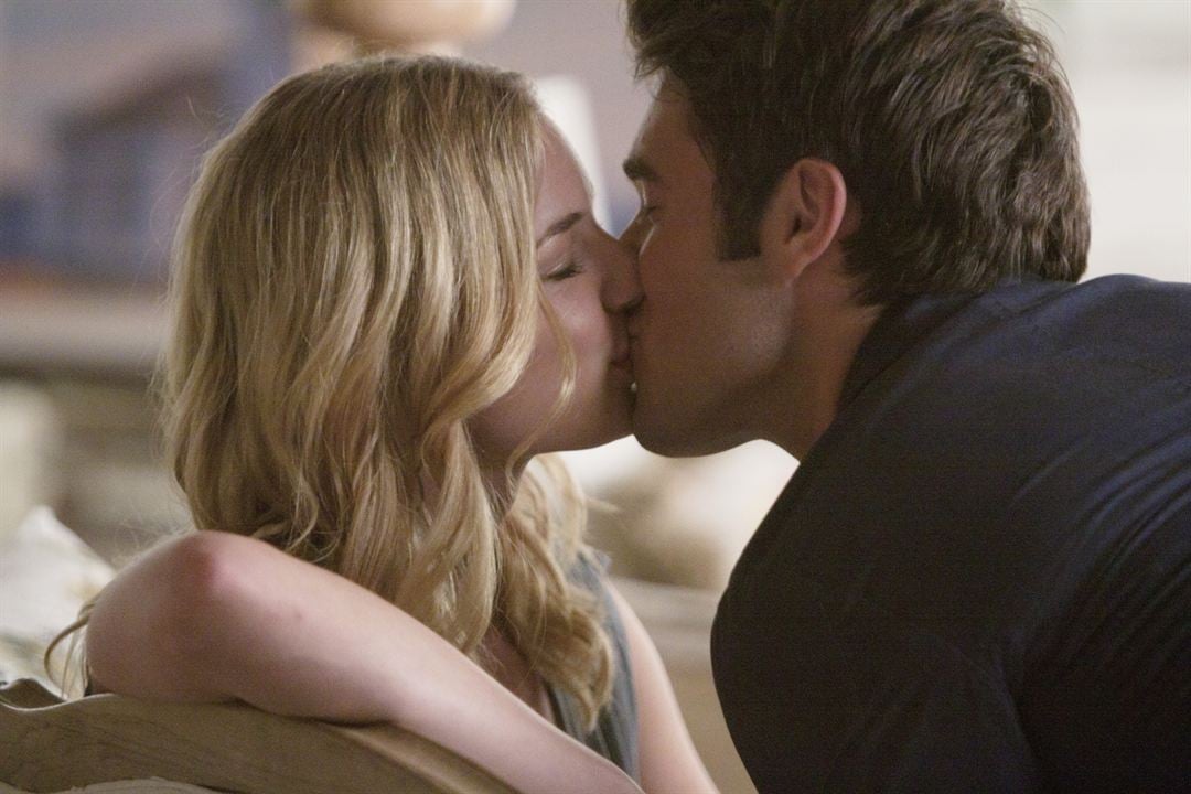 Revenge : Fotoğraf Joshua Bowman, Emily VanCamp