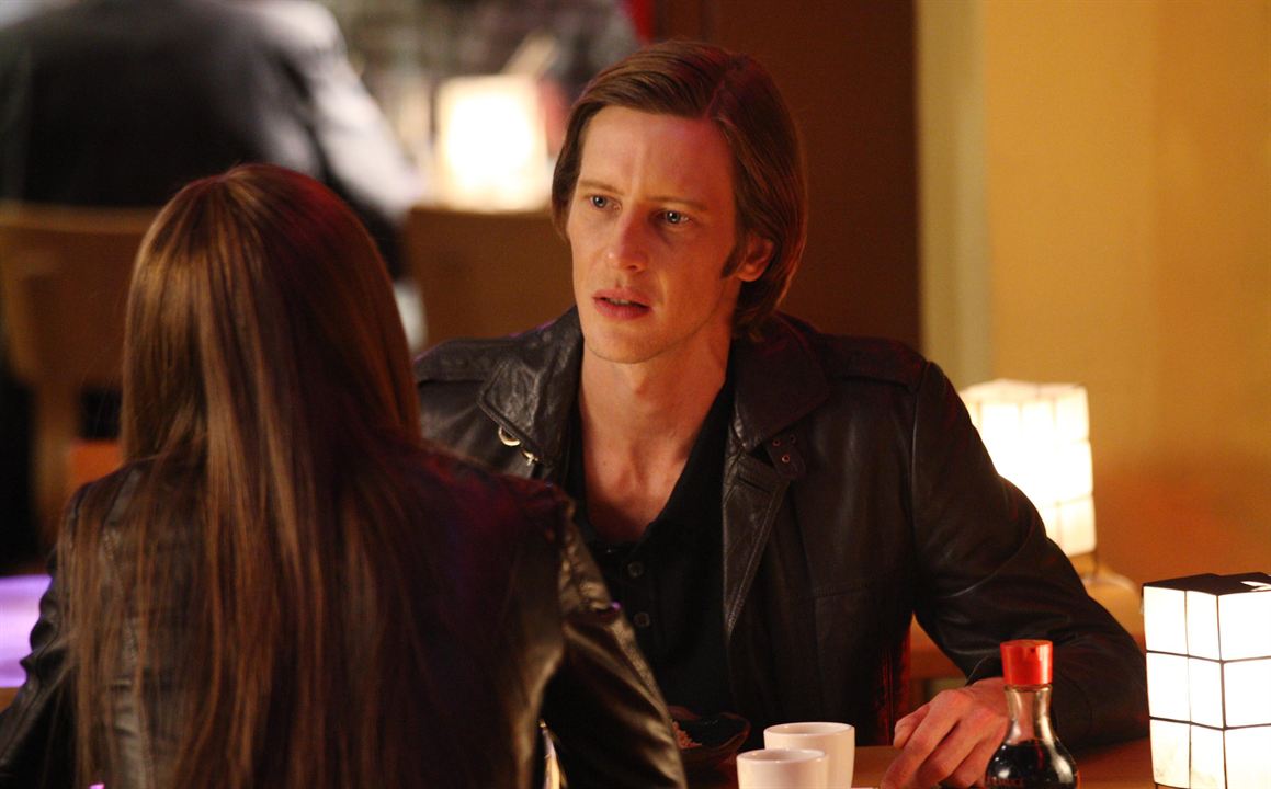 Revenge : Fotoğraf Gabriel Mann, Emily VanCamp