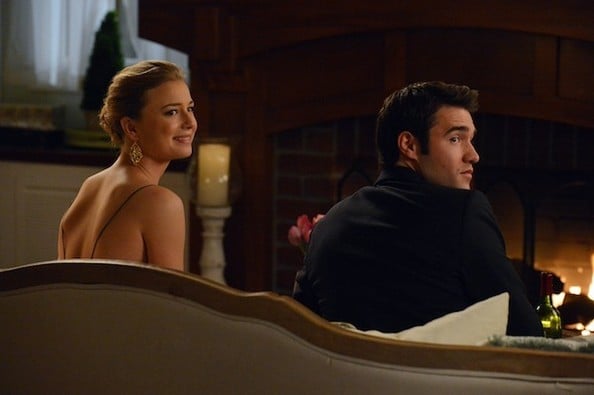 Revenge : Fotoğraf Emily VanCamp, Joshua Bowman