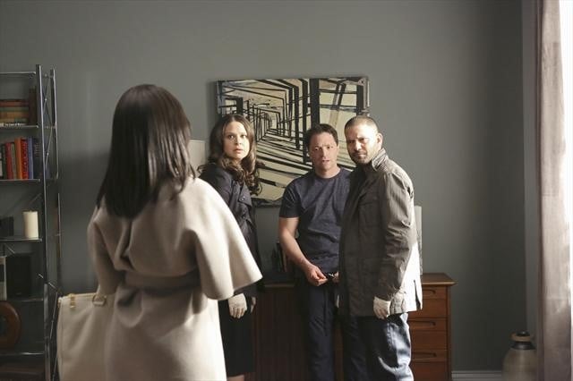 Scandal : Fotoğraf Katie Lowes, Guillermo Díaz, Kerry Washington, Joshua Malina