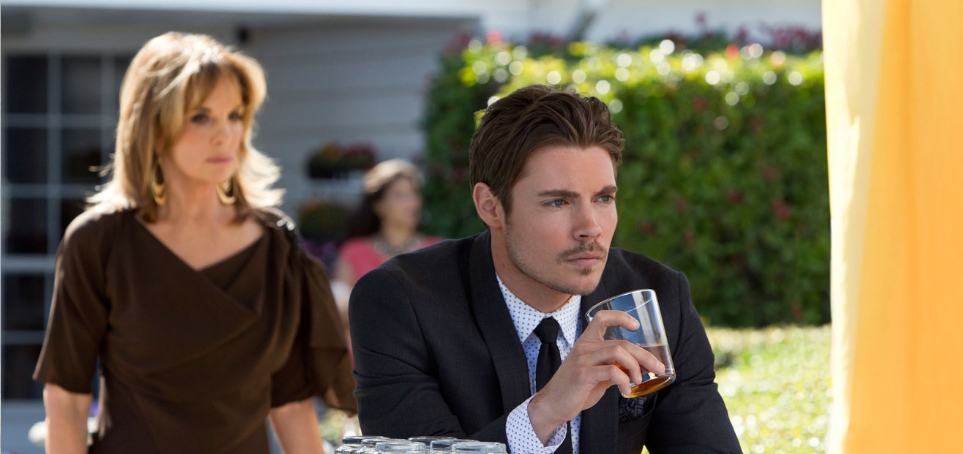 Dallas (2012) : Fotoğraf Josh Henderson, Linda Gray