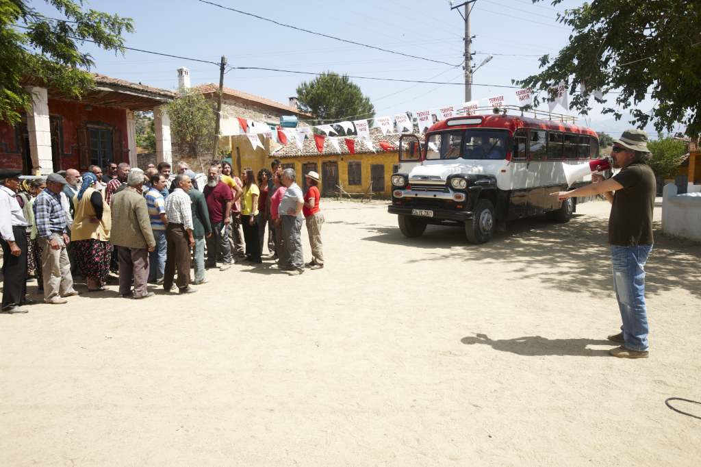 Entelköy Efeköy'e Karşı : Fotoğraf