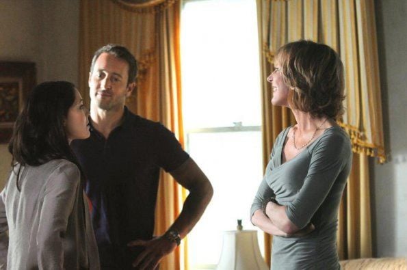 Hawaii Five-0 (2010) : Fotoğraf Michelle Borth, Alex O'Loughlin, Christine Lahti