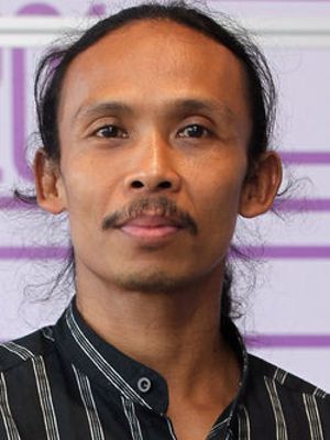 Afiş Yayan Ruhian