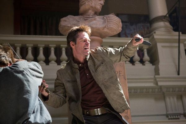 Revolution (2012) : Fotoğraf Billy Burke