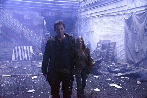 Revolution (2012) : Fotoğraf Billy Burke, Tracy Spiridakos