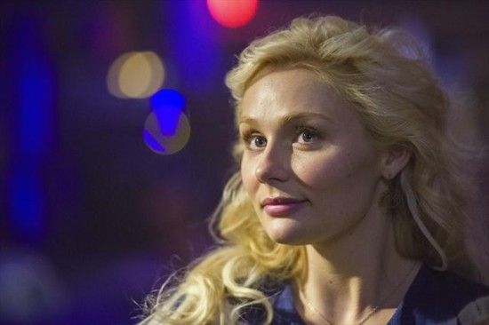 Nashville : Fotoğraf Clare Bowen