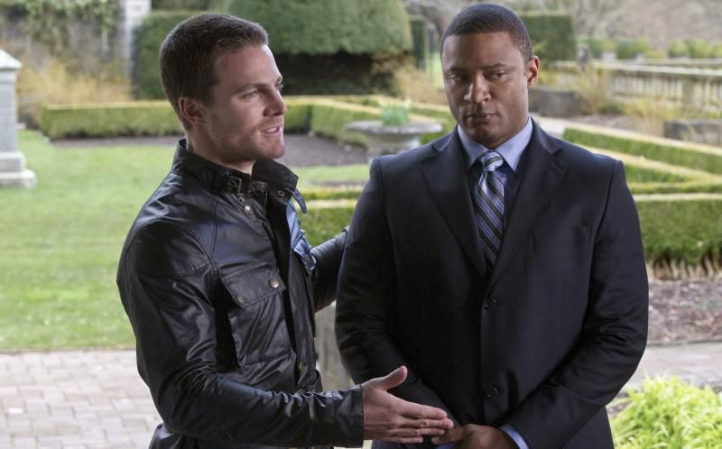 Arrow : Fotoğraf David Ramsey, Stephen Amell