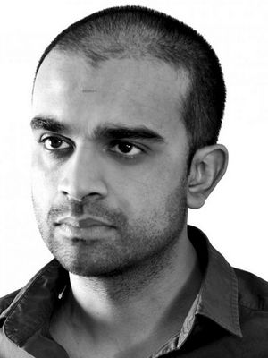 Afiş Omar Khan