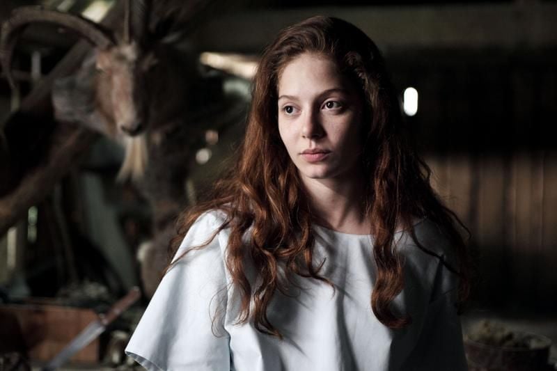 Les Revenants : Fotoğraf Jenna Thiam