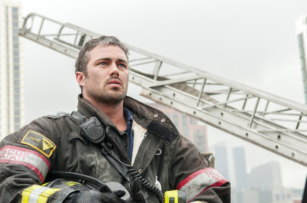 Chicago Fire : Fotoğraf Taylor Kinney