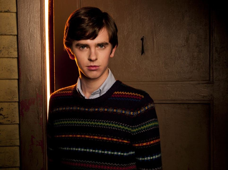 Fotoğraf Freddie Highmore