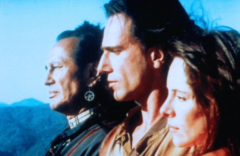 Son Mohikan : Fotoğraf Russell Means, Madeleine Stowe, Daniel Day-Lewis