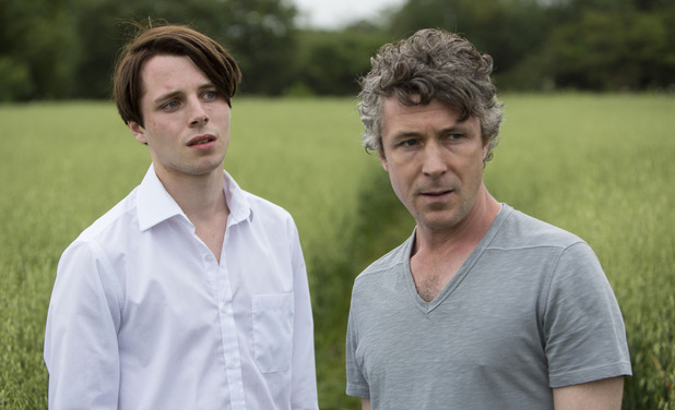 Fotoğraf Aidan Gillen, Max Fowler