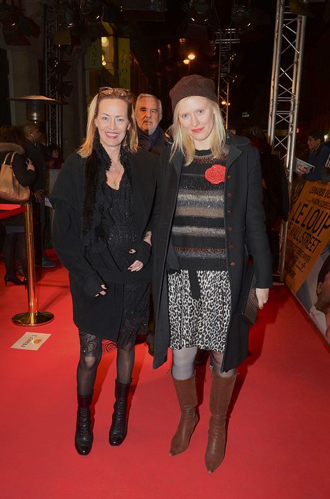 Para Avcısı : Vignette (magazine) Gabrielle Lazure