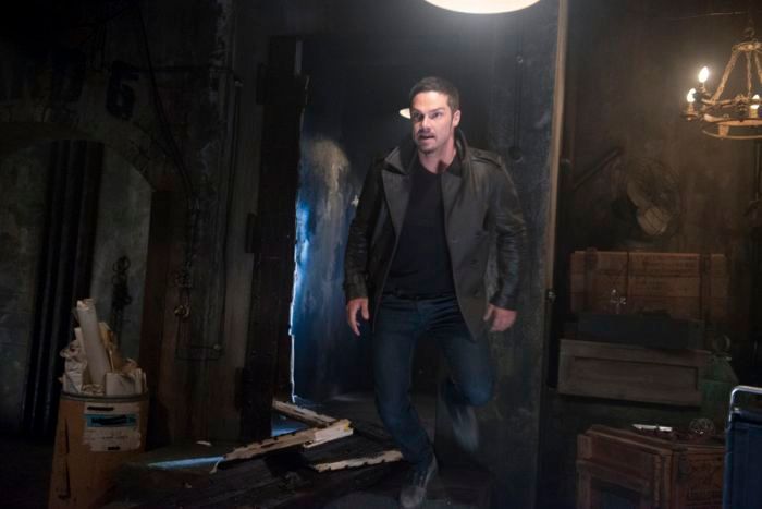 Fotoğraf Jay Ryan (III)