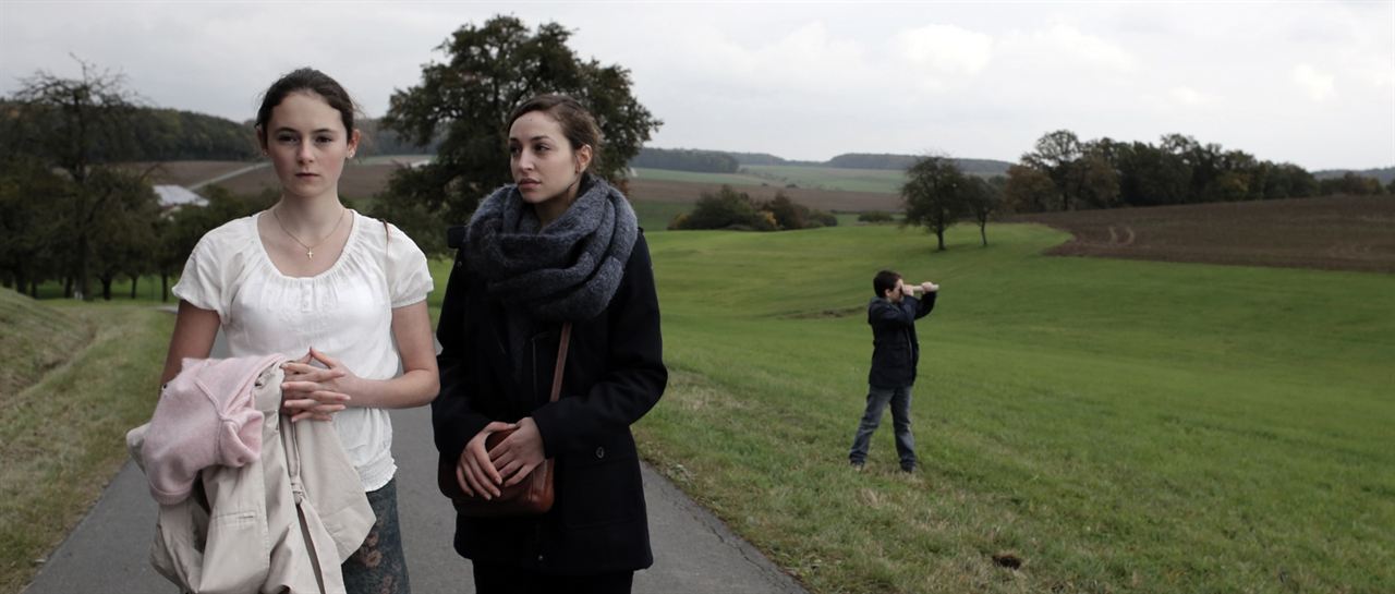 Çile : Fotoğraf Lea van Acken, Lucie Aron