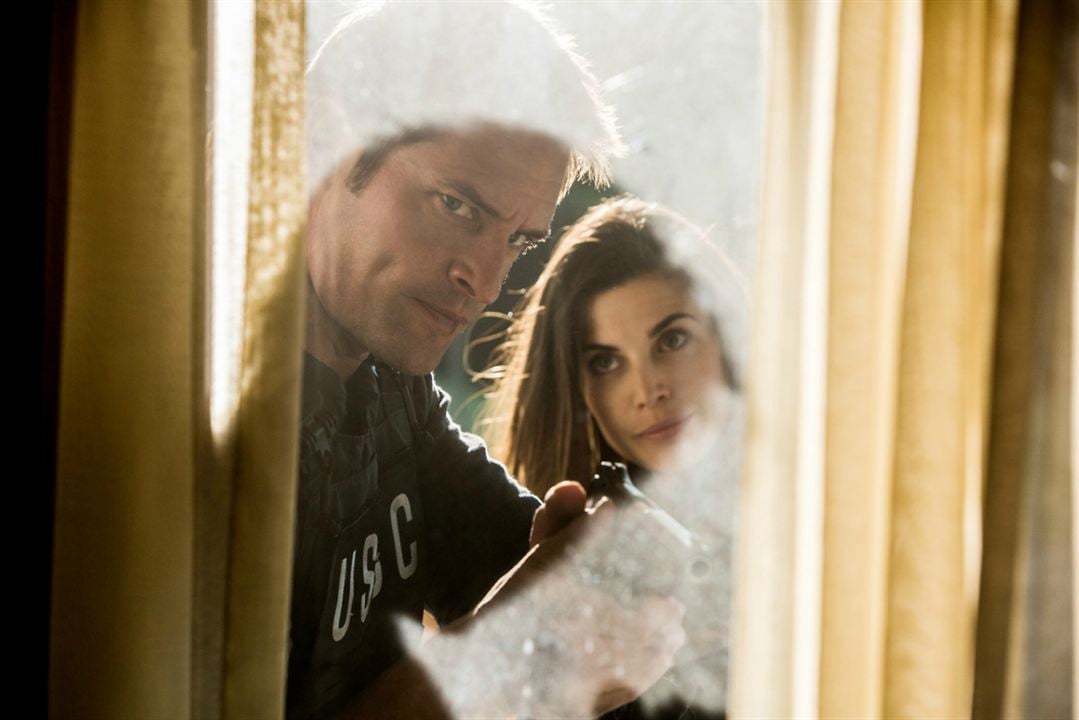 Fotoğraf Josh Holloway, Meghan Ory