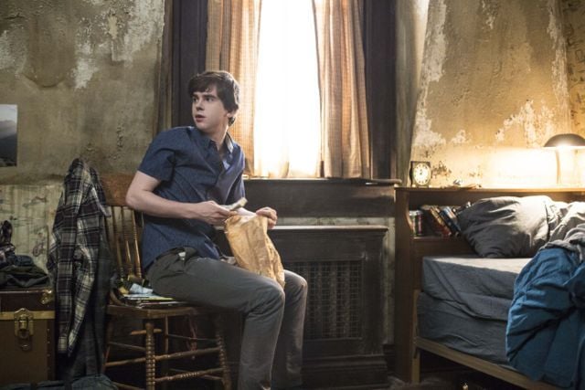 Bates Motel : Fotoğraf Freddie Highmore