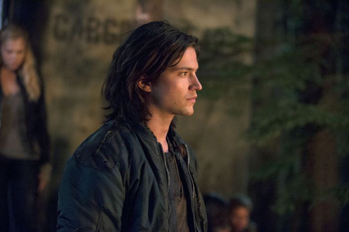 Fotoğraf Thomas McDonell