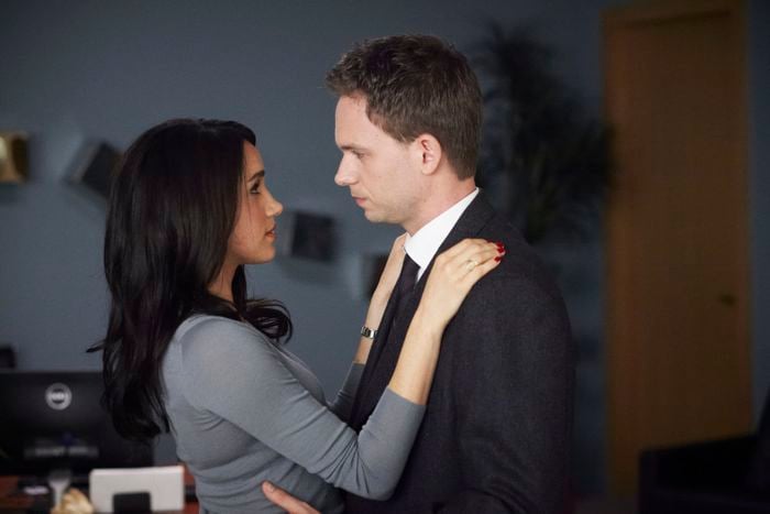 Fotoğraf Meghan Markle, Patrick J. Adams