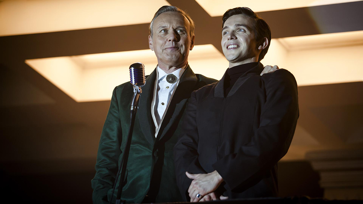 Fotoğraf Anthony Head, Luke Allen-Gale