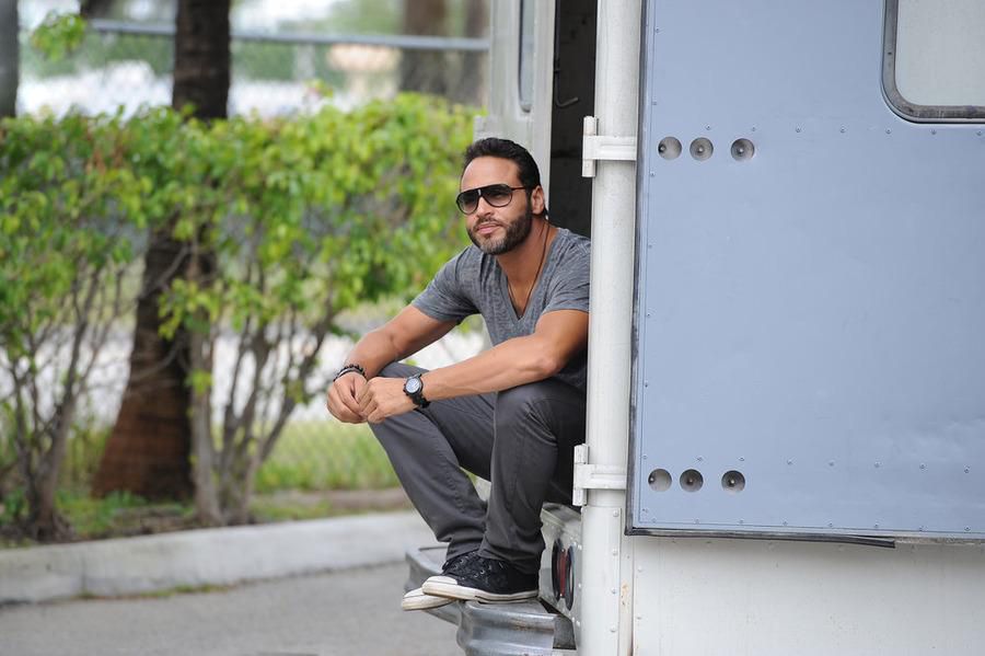 Graceland : Fotoğraf Daniel Sunjata