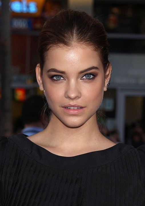 Herkül: Özgürlük Savaşçısı : Vignette (magazine) Barbara Palvin