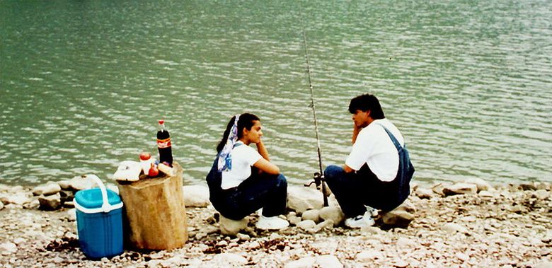 Dilwale Dulhania Le Jayenge : Fotoğraf Kajol Devgn, Shah Rukh Khan