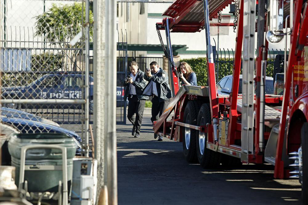 Castle : Fotoğraf Jon Huertas, Seamus Dever, Stana Katic