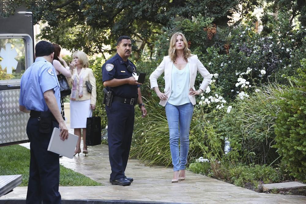 Revenge : Fotoğraf Emily VanCamp