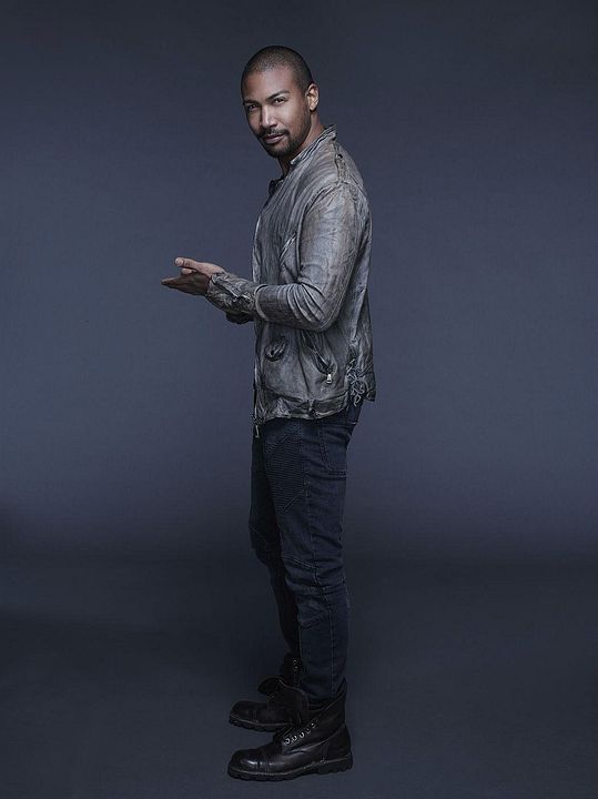 Fotoğraf Charles Michael Davis